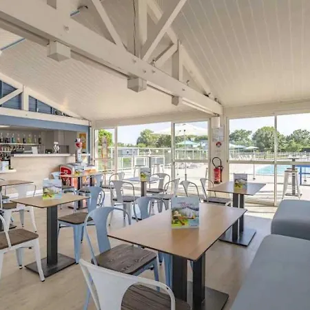 Campingplatz Mobilhome 3 Etoiles - Piscine - Efcahh Fouras